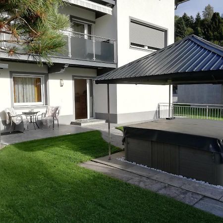 קולסאס Ferienwohnung Am Waldweg מראה חיצוני תמונה