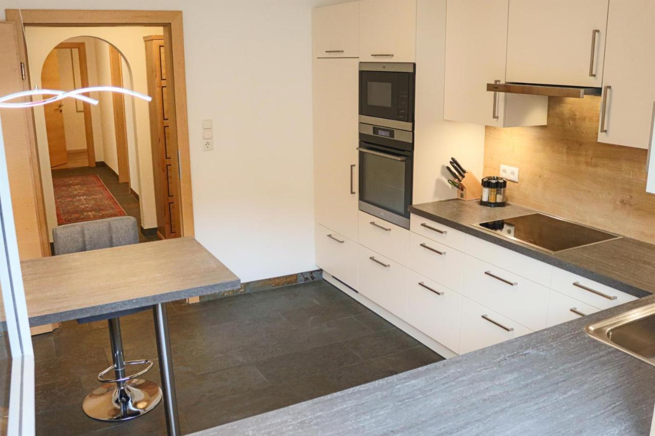 קולסאס Ferienwohnung Am Waldweg מראה חיצוני תמונה