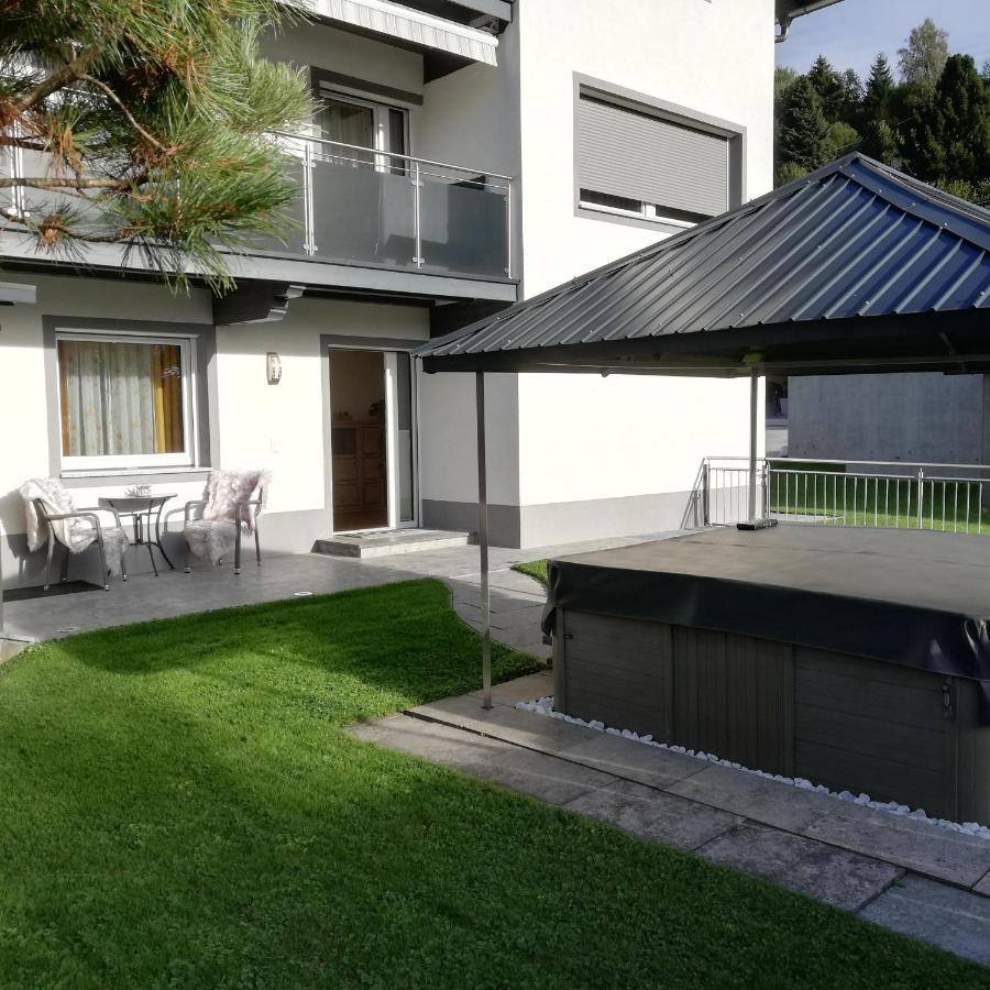 קולסאס Ferienwohnung Am Waldweg מראה חיצוני תמונה